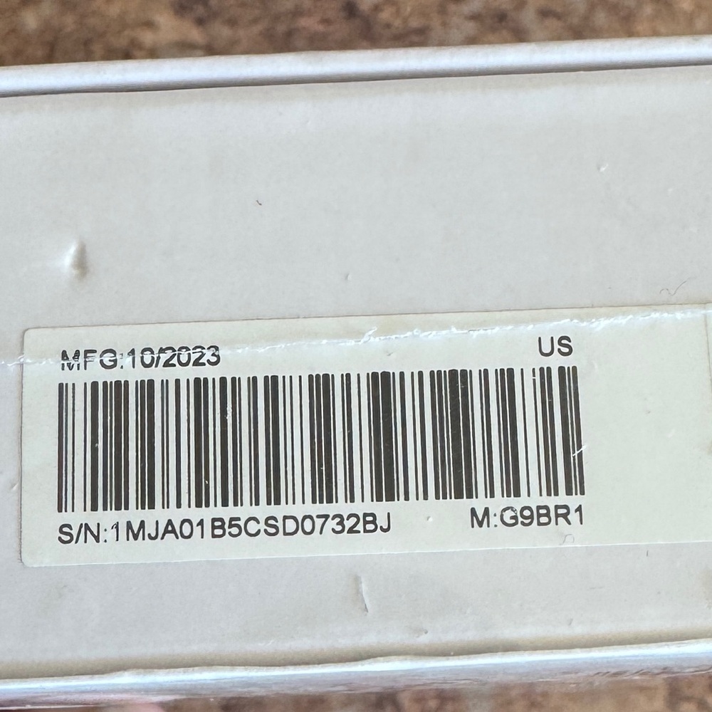 Google USB-C Power Adapter in White - Picture 3 of 3